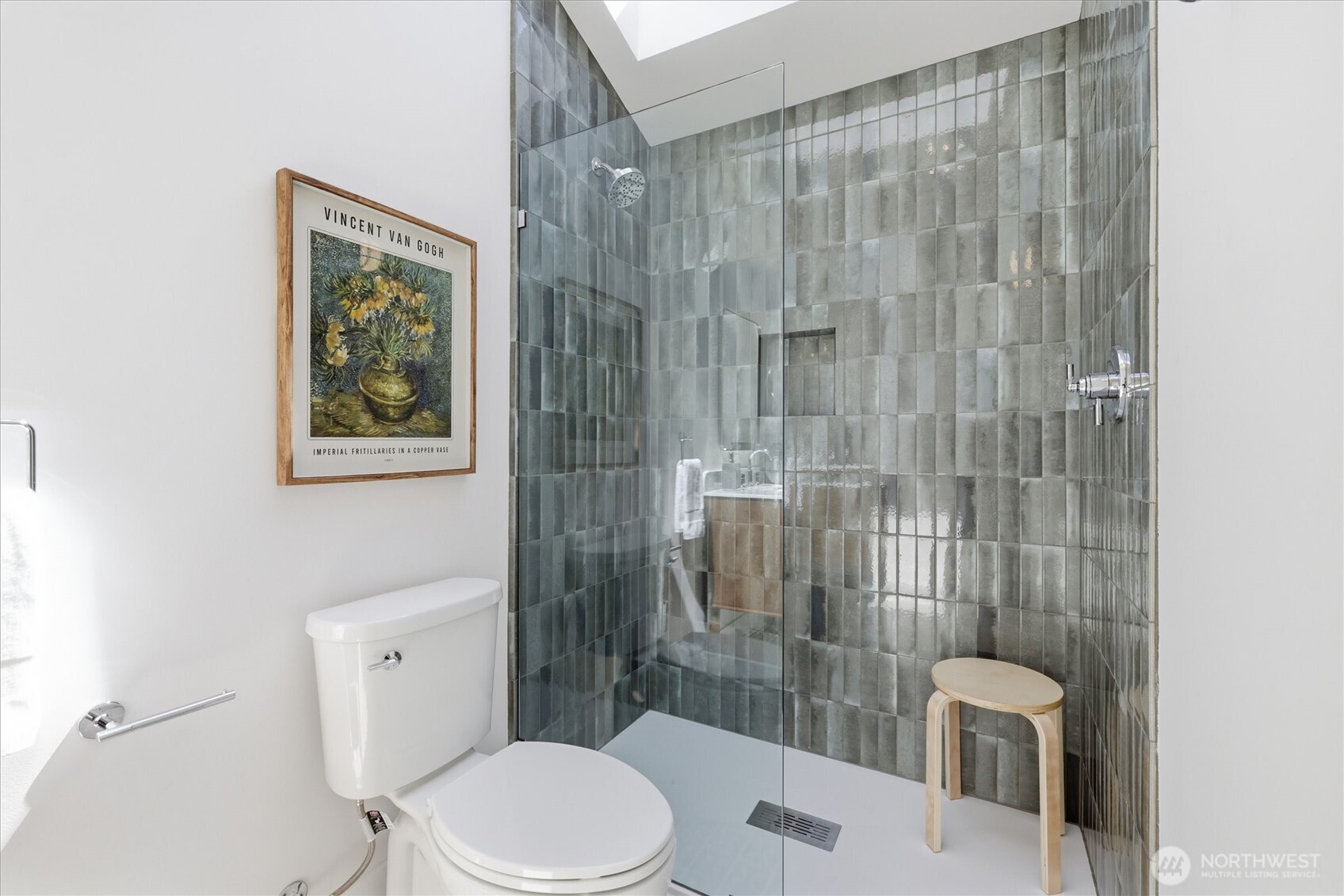 909 32nd Avenue S Unit: B
