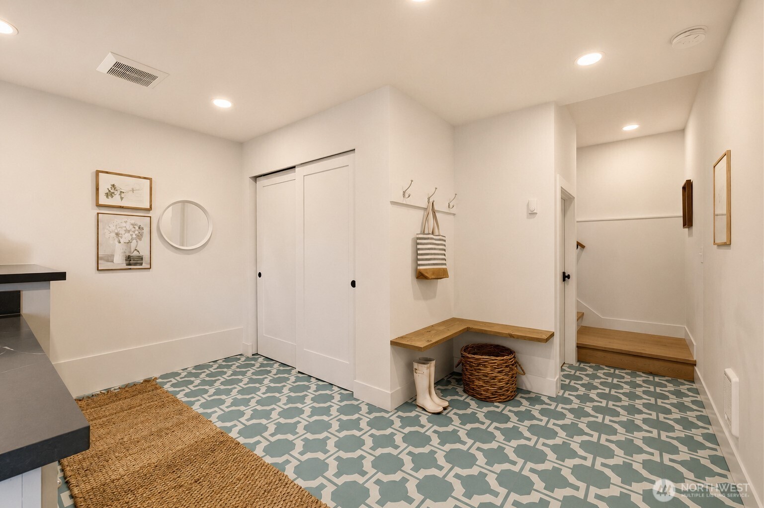 909 32nd Avenue S Unit: A