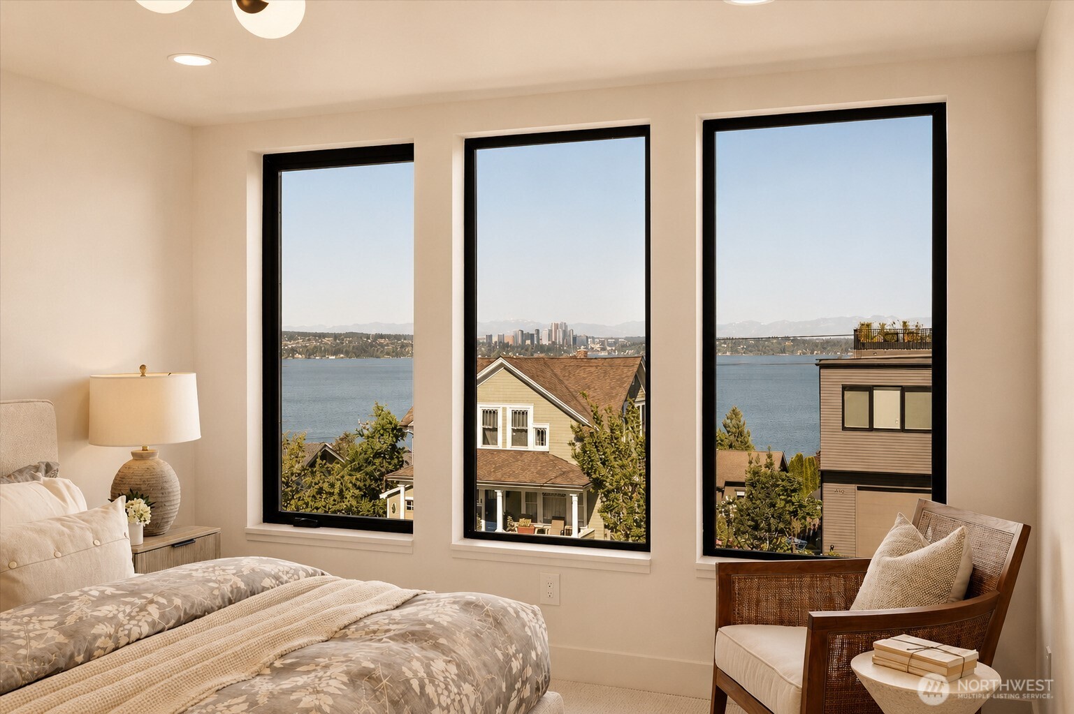 909 32nd Avenue S Unit: A