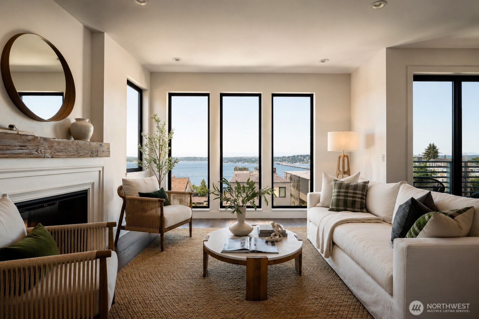 909 32nd Avenue S Unit: A