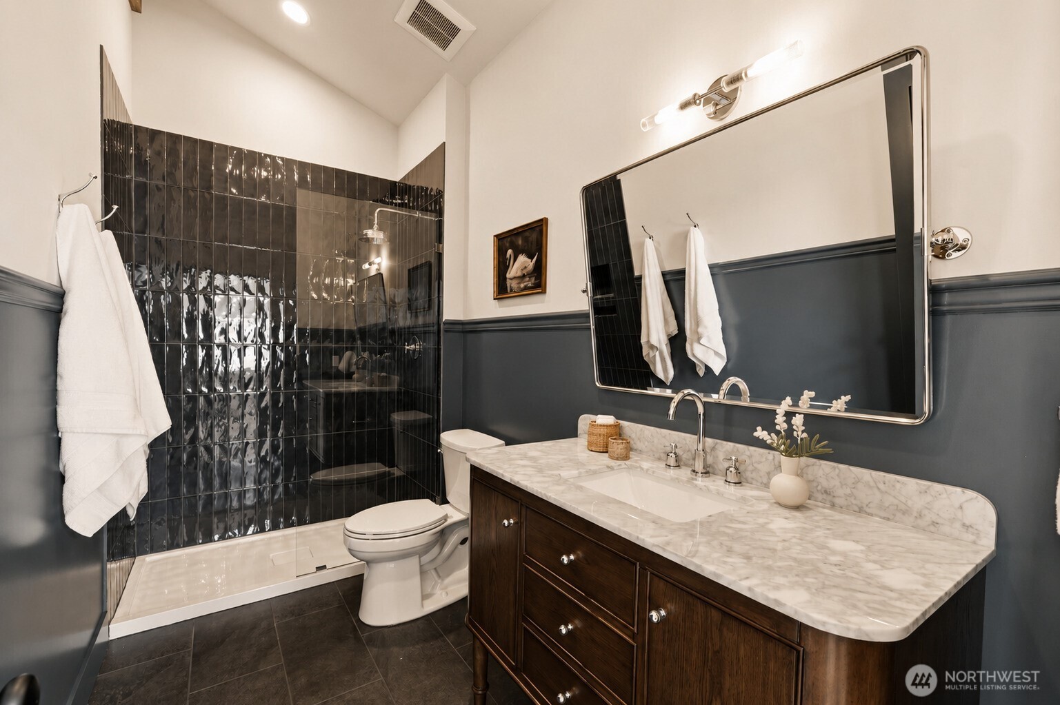 909 32nd Avenue S Unit: A