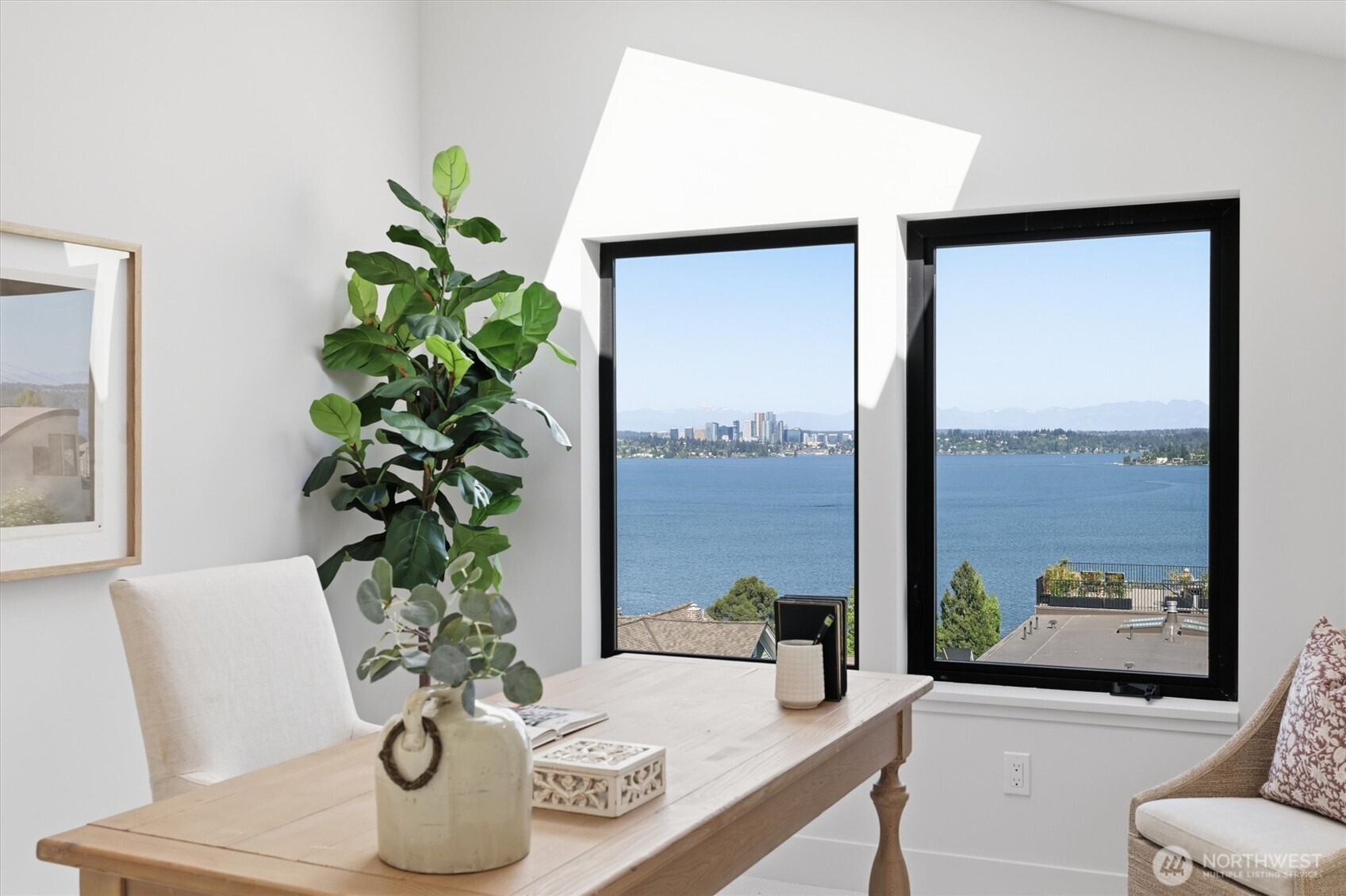 909 32nd Avenue S Unit: A