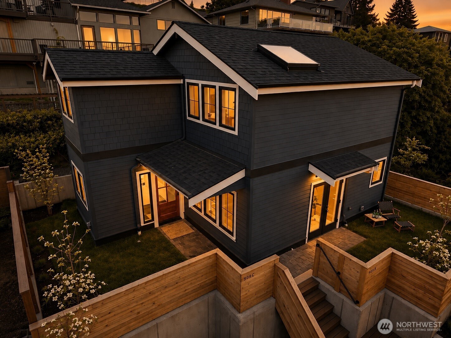 909 32nd Avenue S Unit: C
