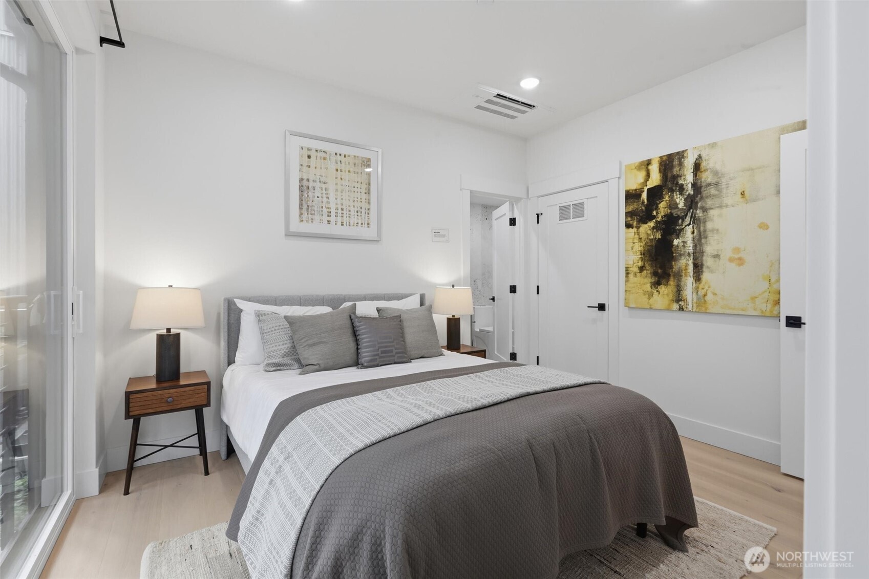 2014 Fairview Avenue E Unit: C