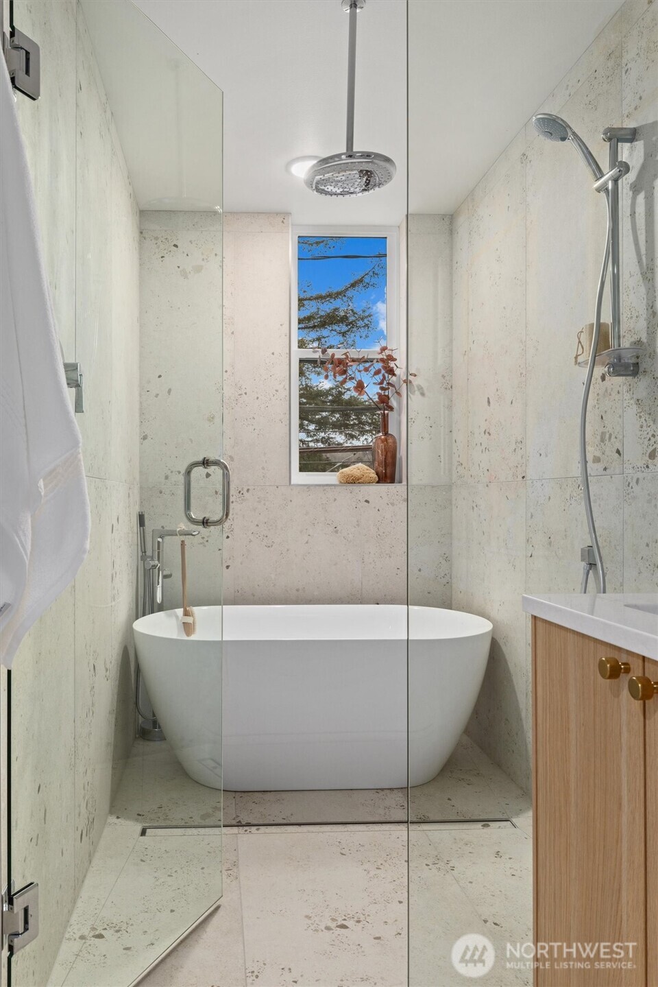 2020 Fairview Avenue E Unit: A