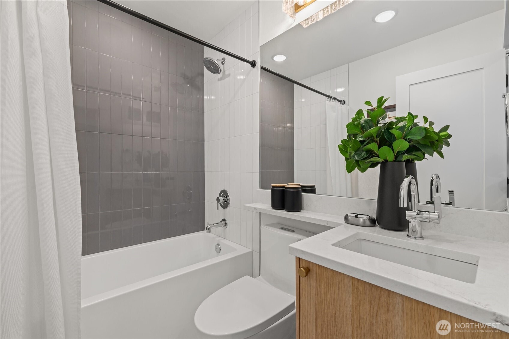 2020 Fairview Avenue E Unit: A