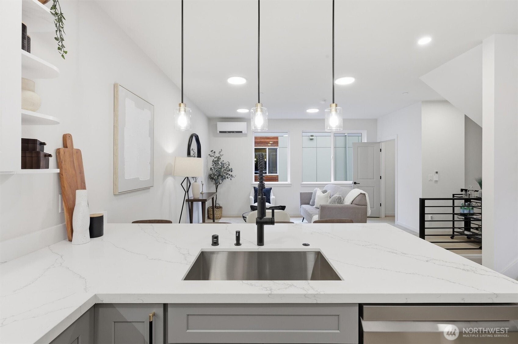 14608 Corliss Avenue N Unit: A