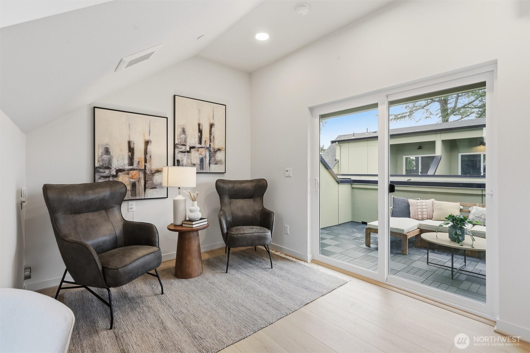 14608 Corliss Avenue N Unit: A