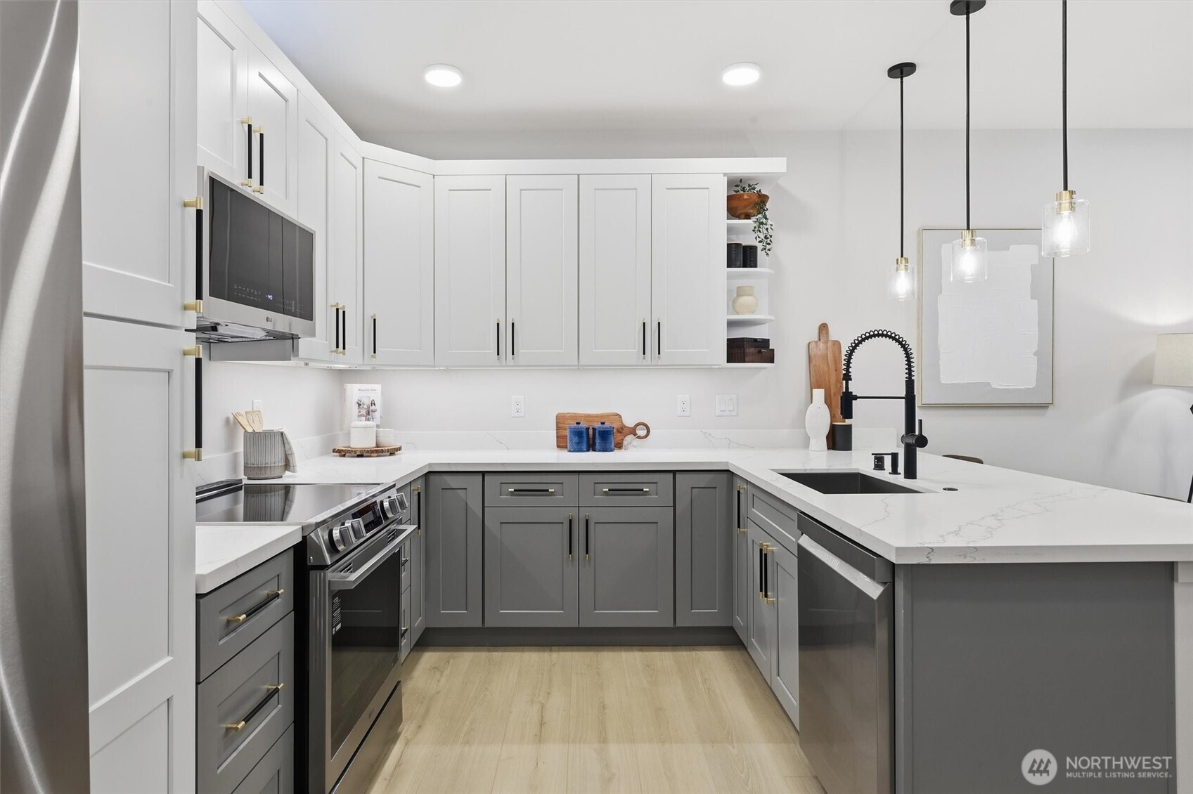 14608 Corliss Avenue N Unit: A