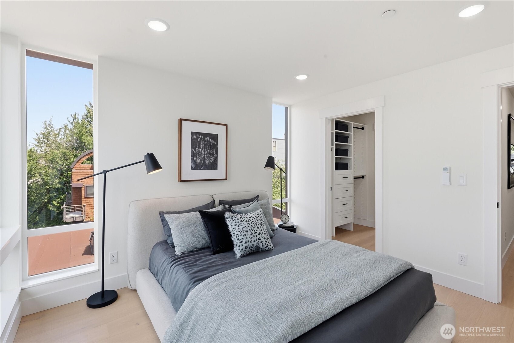 2019 Minor Avenue E