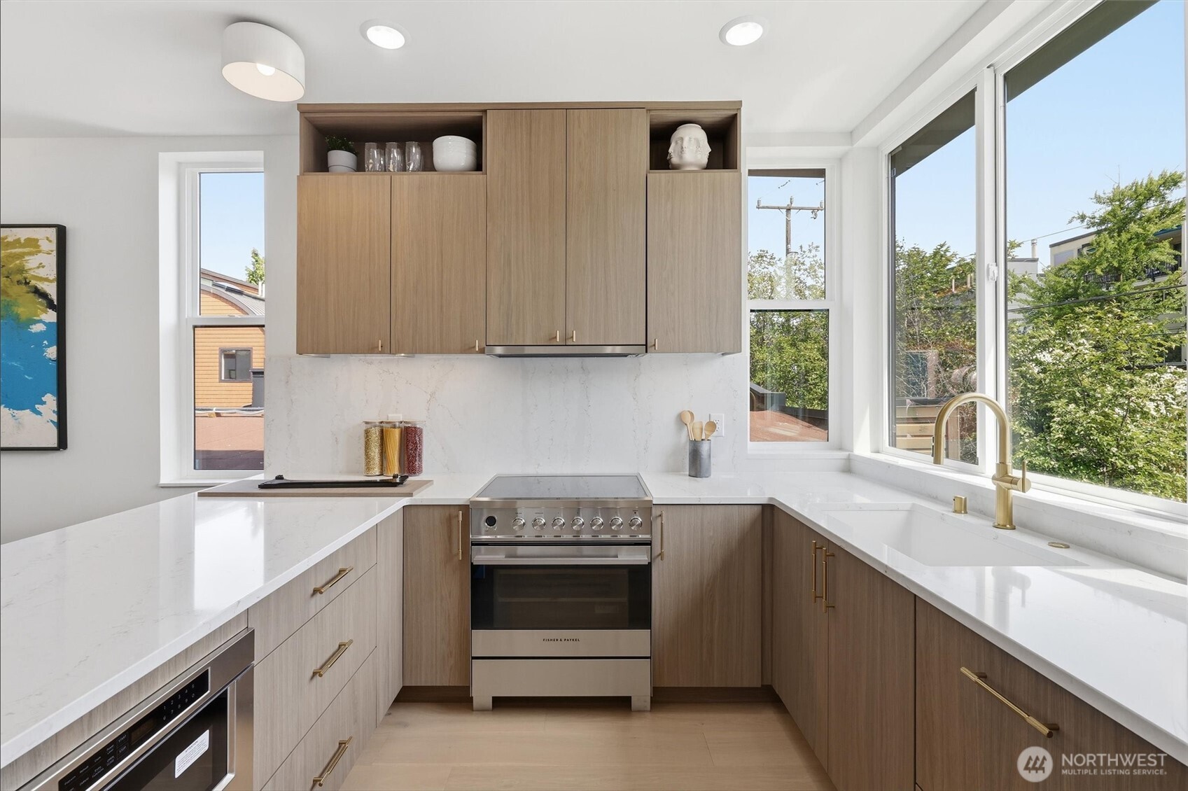 2019 Minor Avenue E