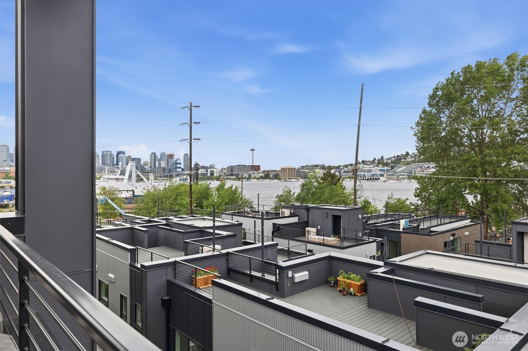 2017 Minor Avenue E