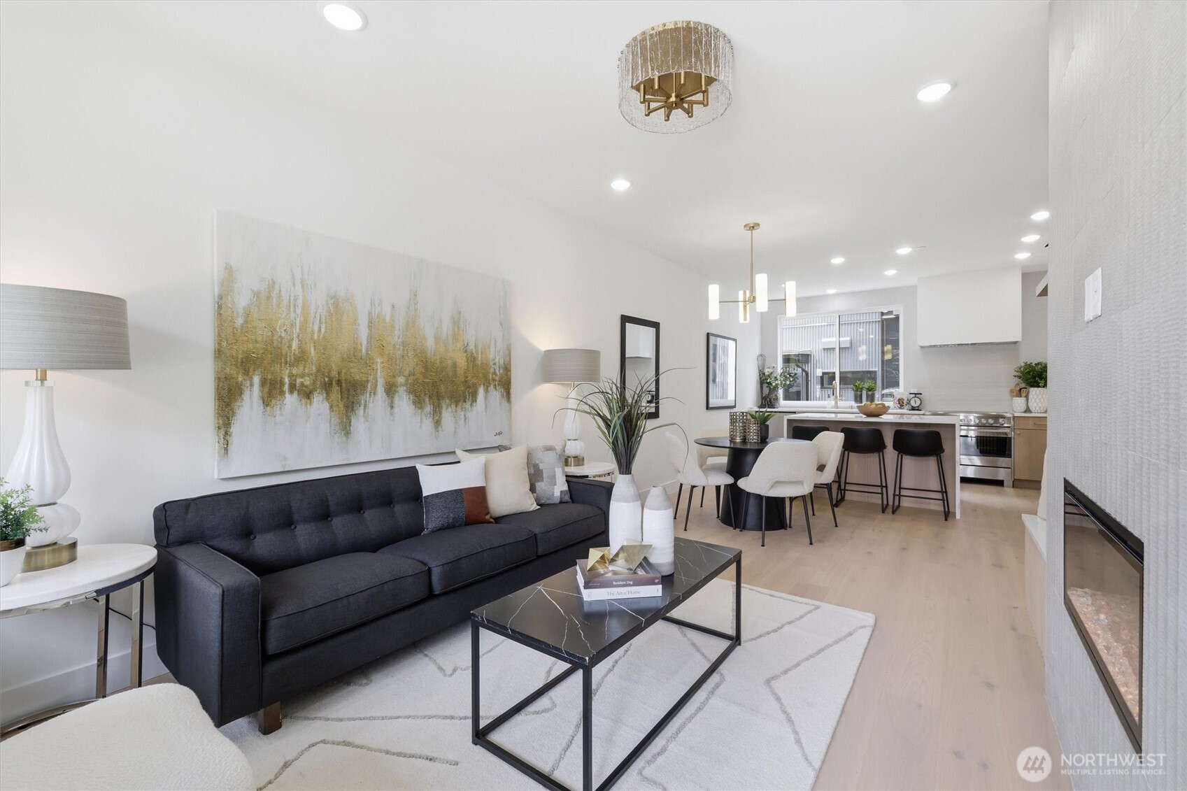 2017 Minor Avenue E