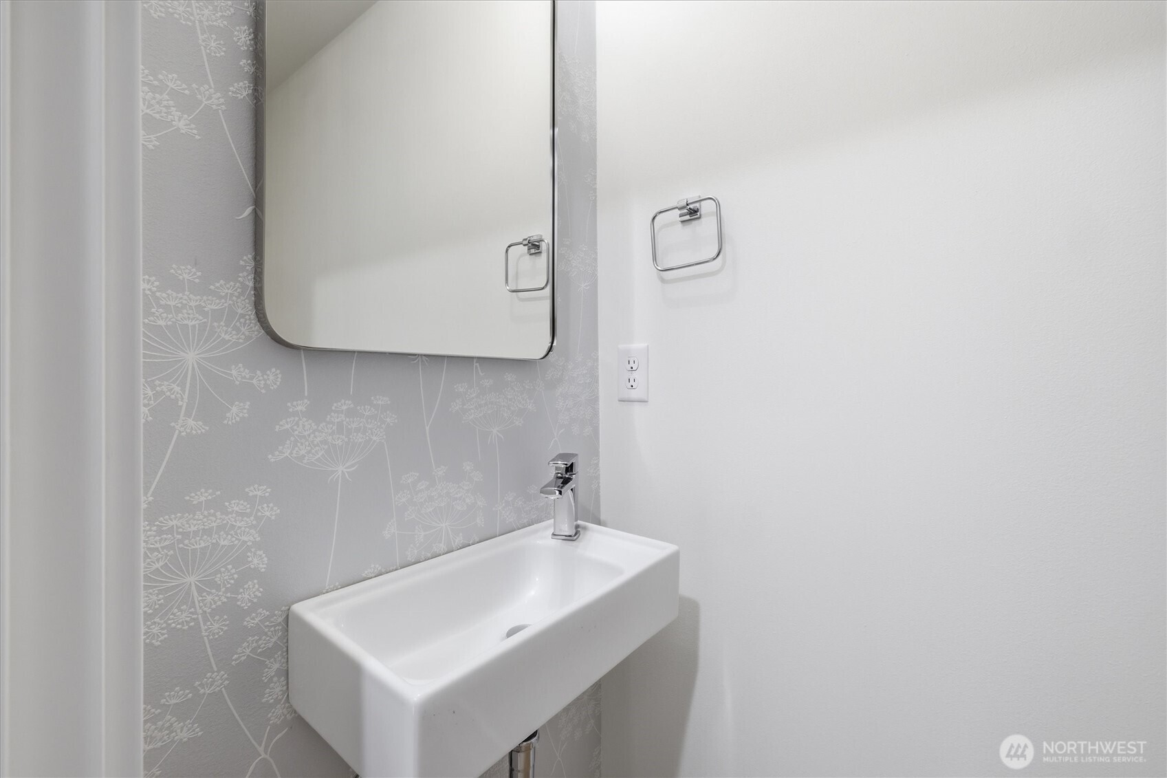 2012 Fairview Avenue E Unit: A