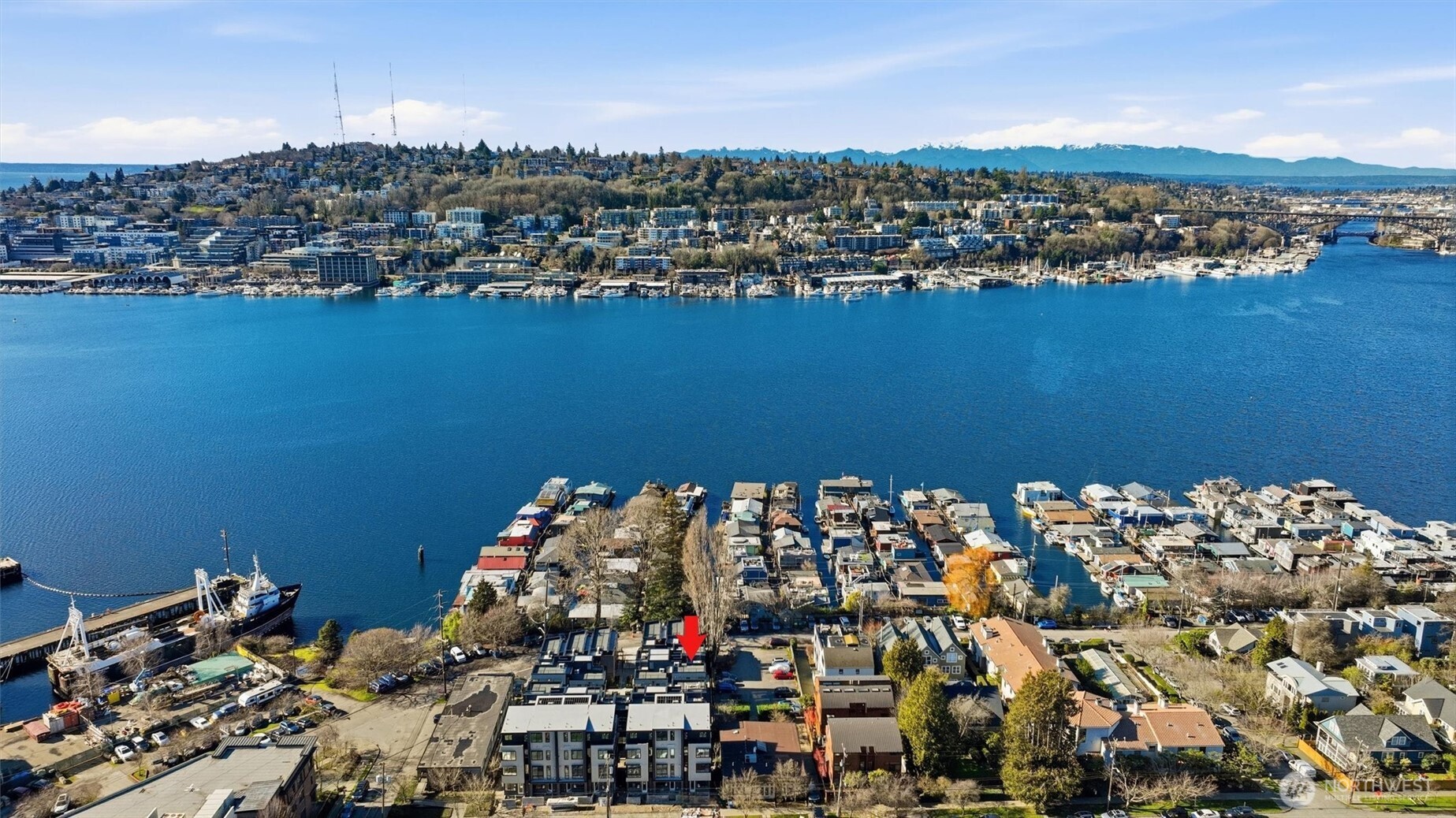 2012 Fairview Avenue E Unit: B