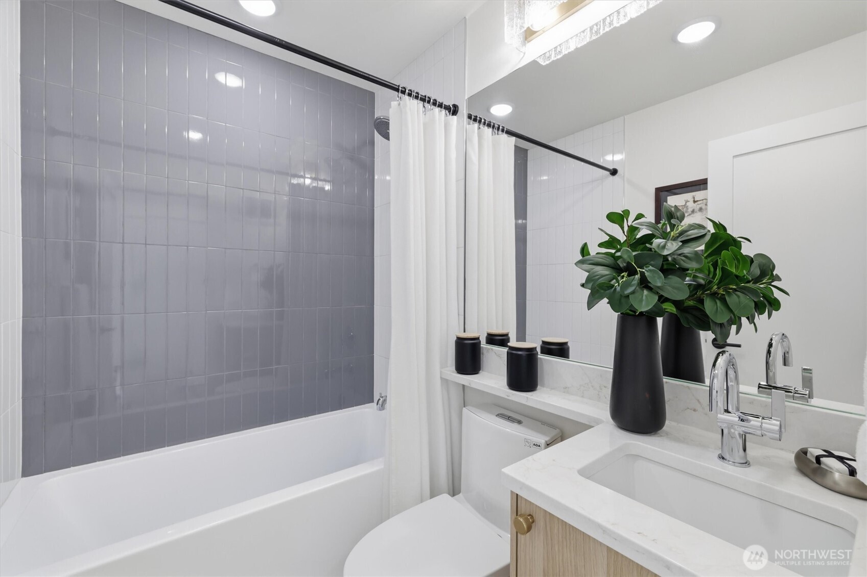 2020 Fairview Avenue E Unit: A