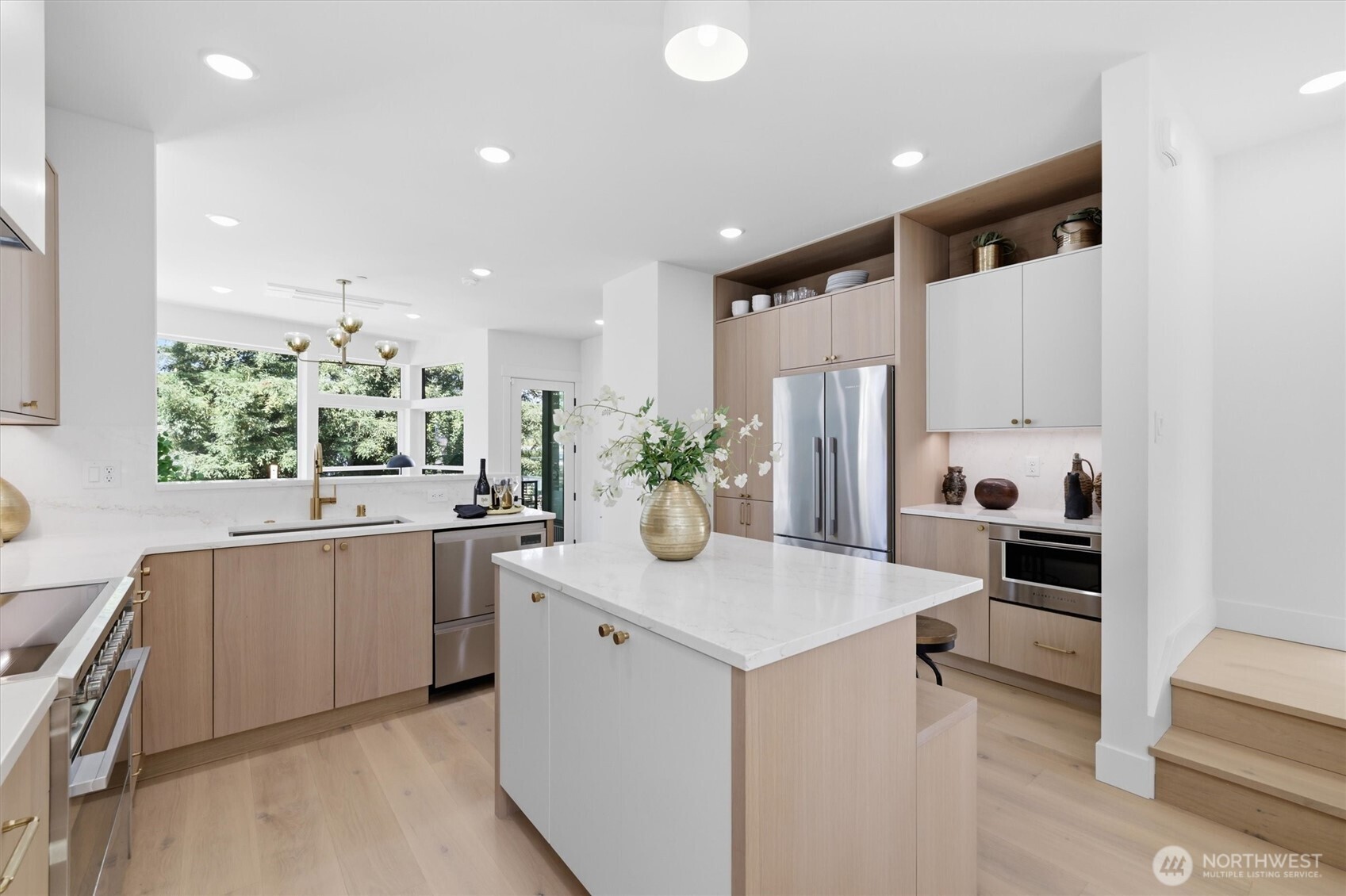 2020 Fairview Avenue E Unit: A
