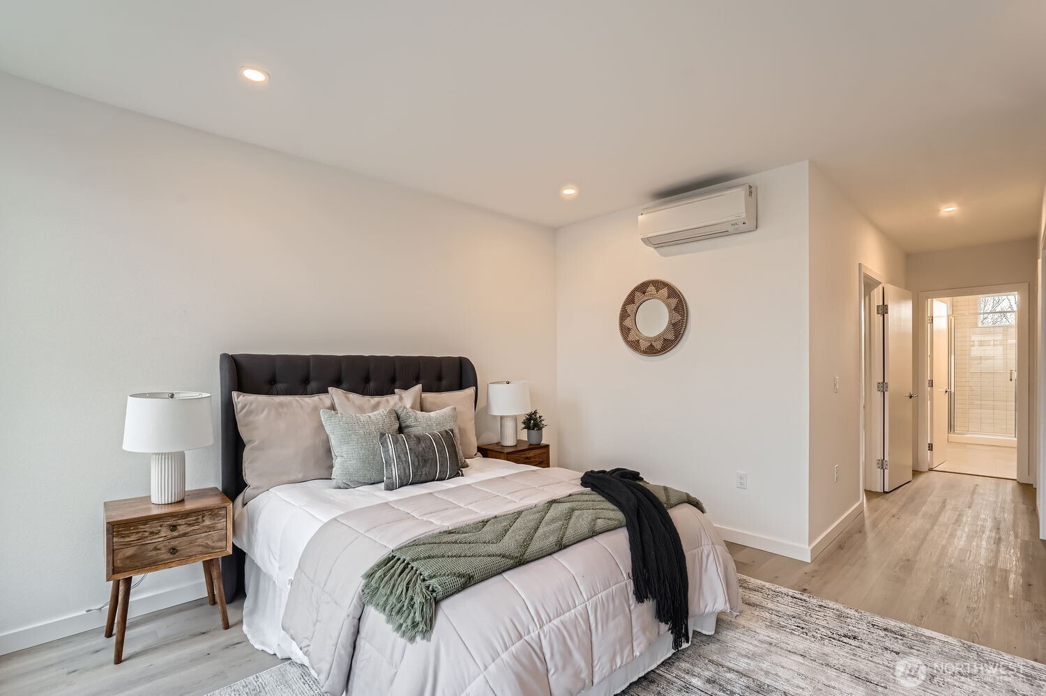 6608 Carleton Avenue S Unit: B