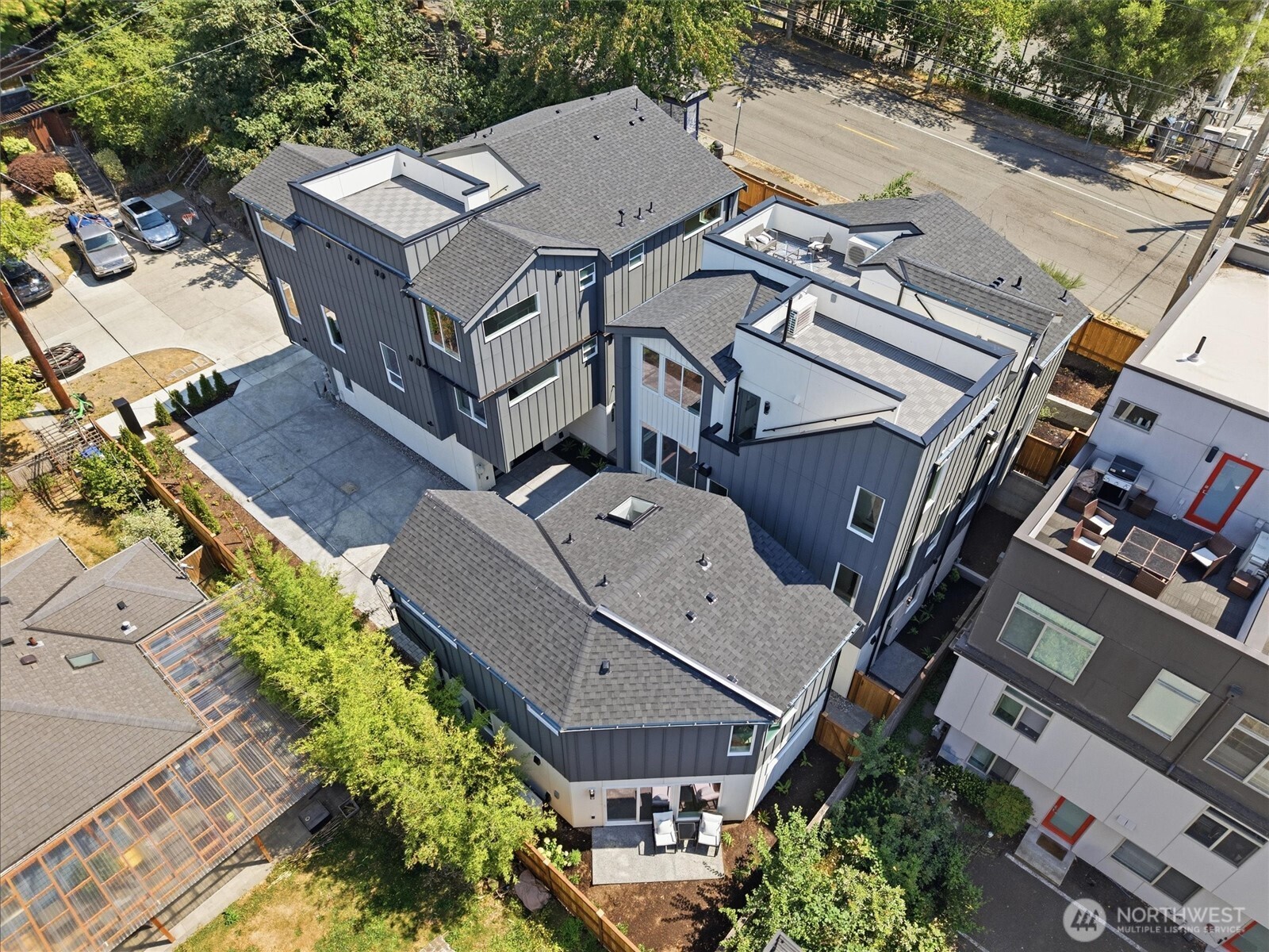1407 29th Avenue Unit: B