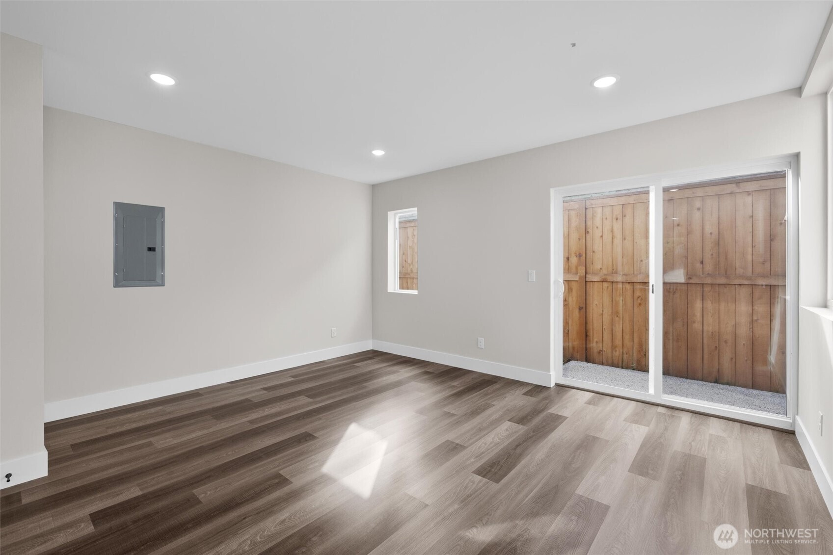 503 NE 42nd Street