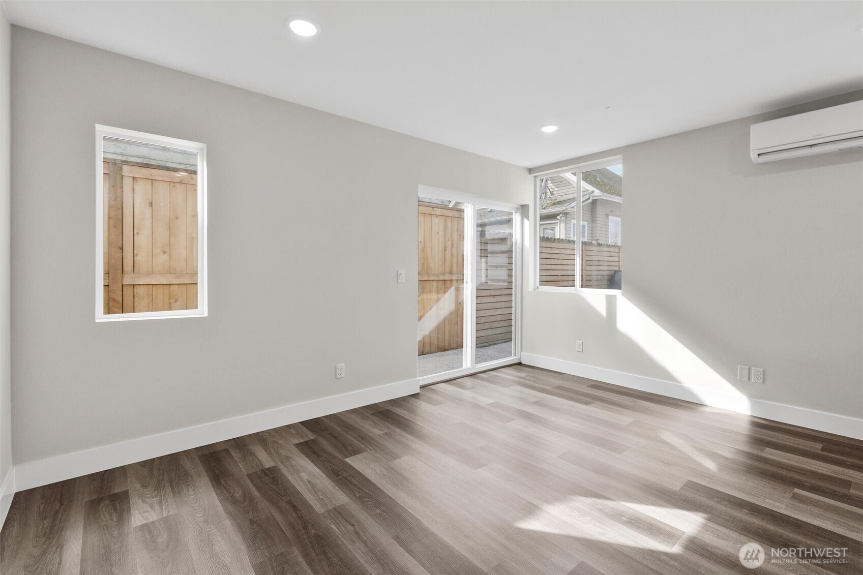 503 NE 42nd Street