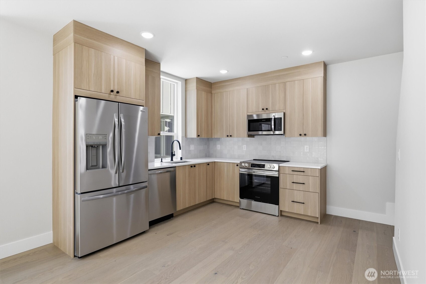 1401 29th Avenue