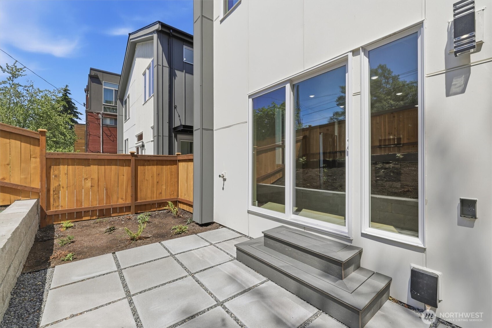 1401 29th Avenue
