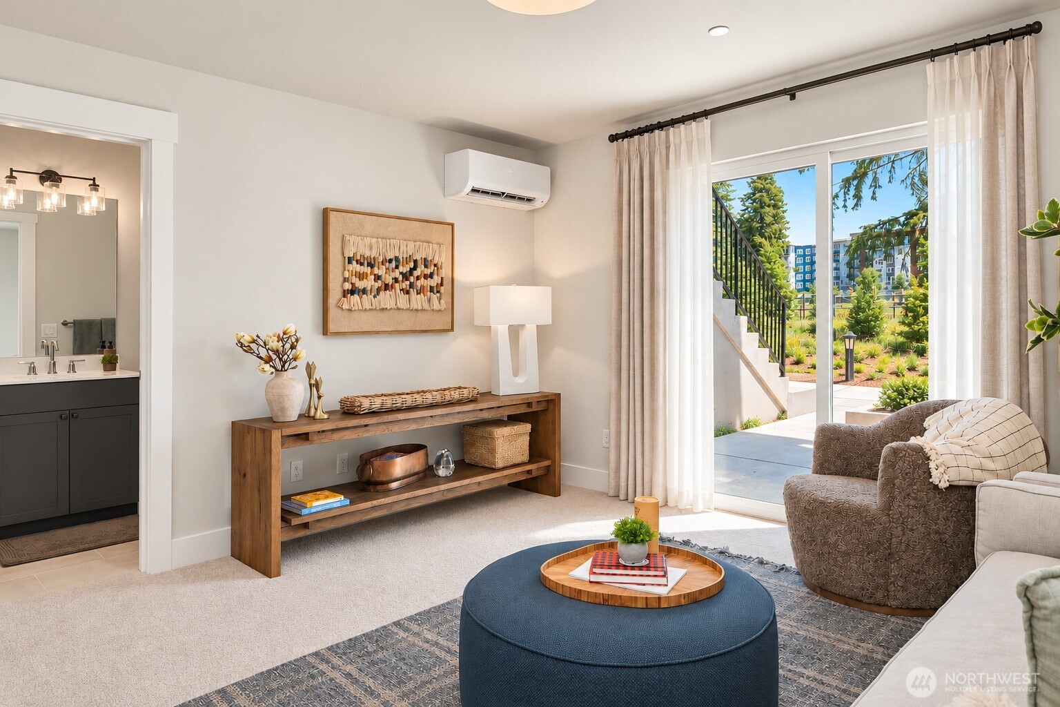 425 Parkside Walk