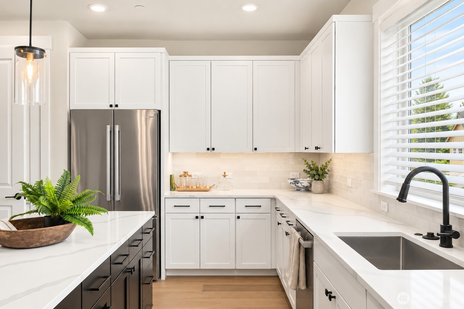 425 Parkside Walk