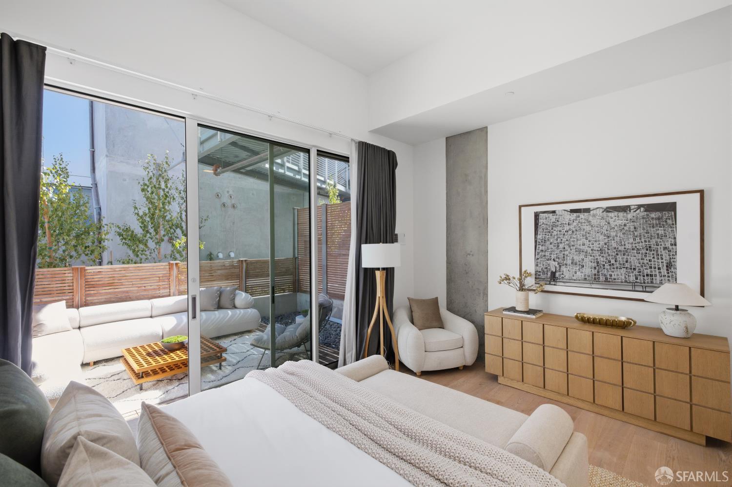 450 Hayes Street # 1B
