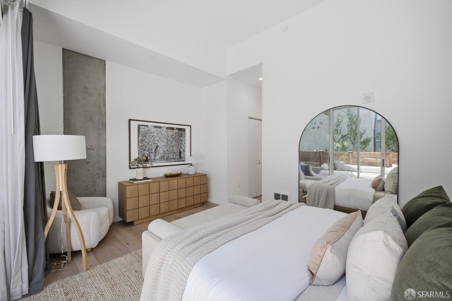 450 Hayes Street # 1B