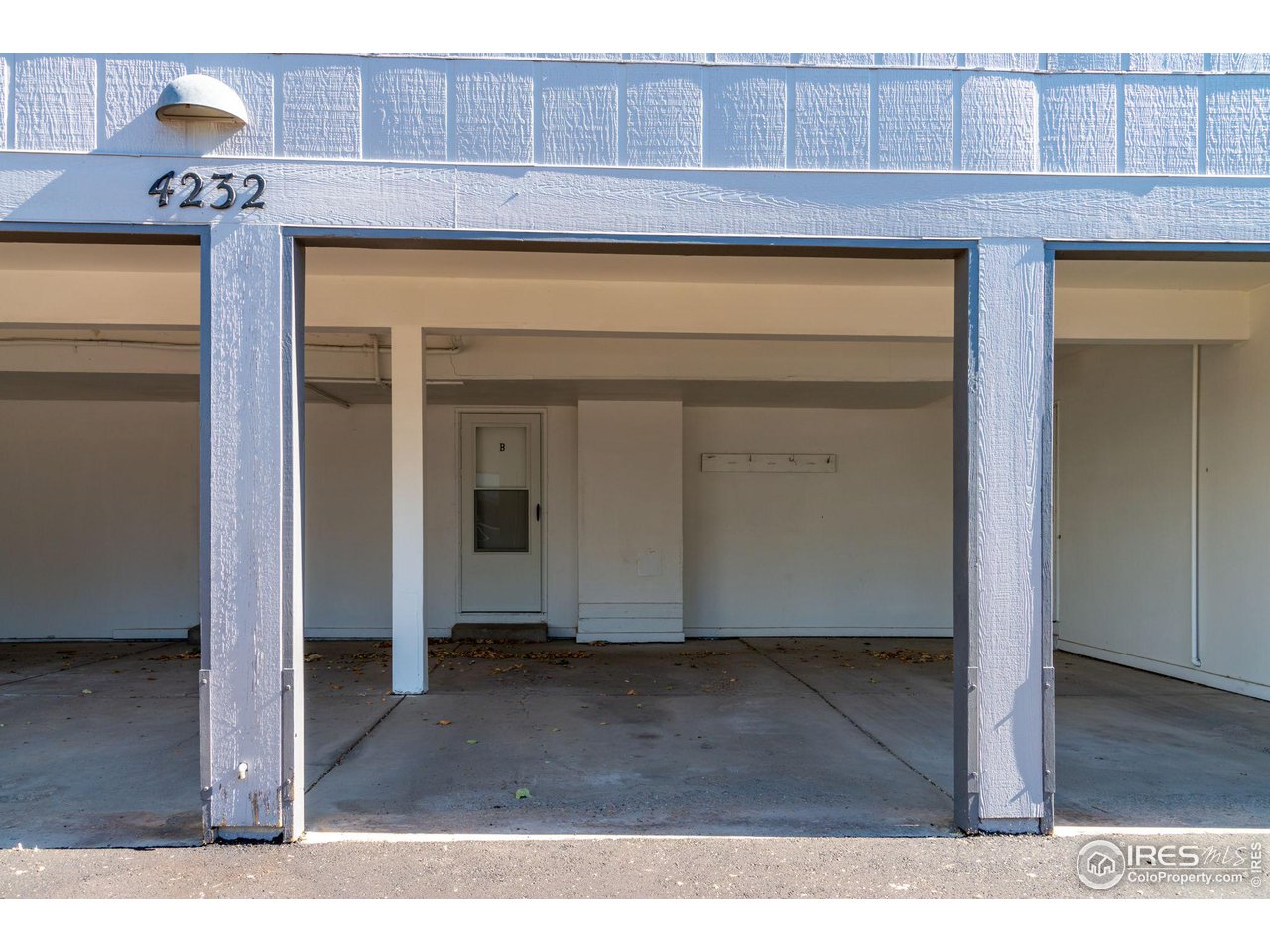 4232 Monroe Dr B