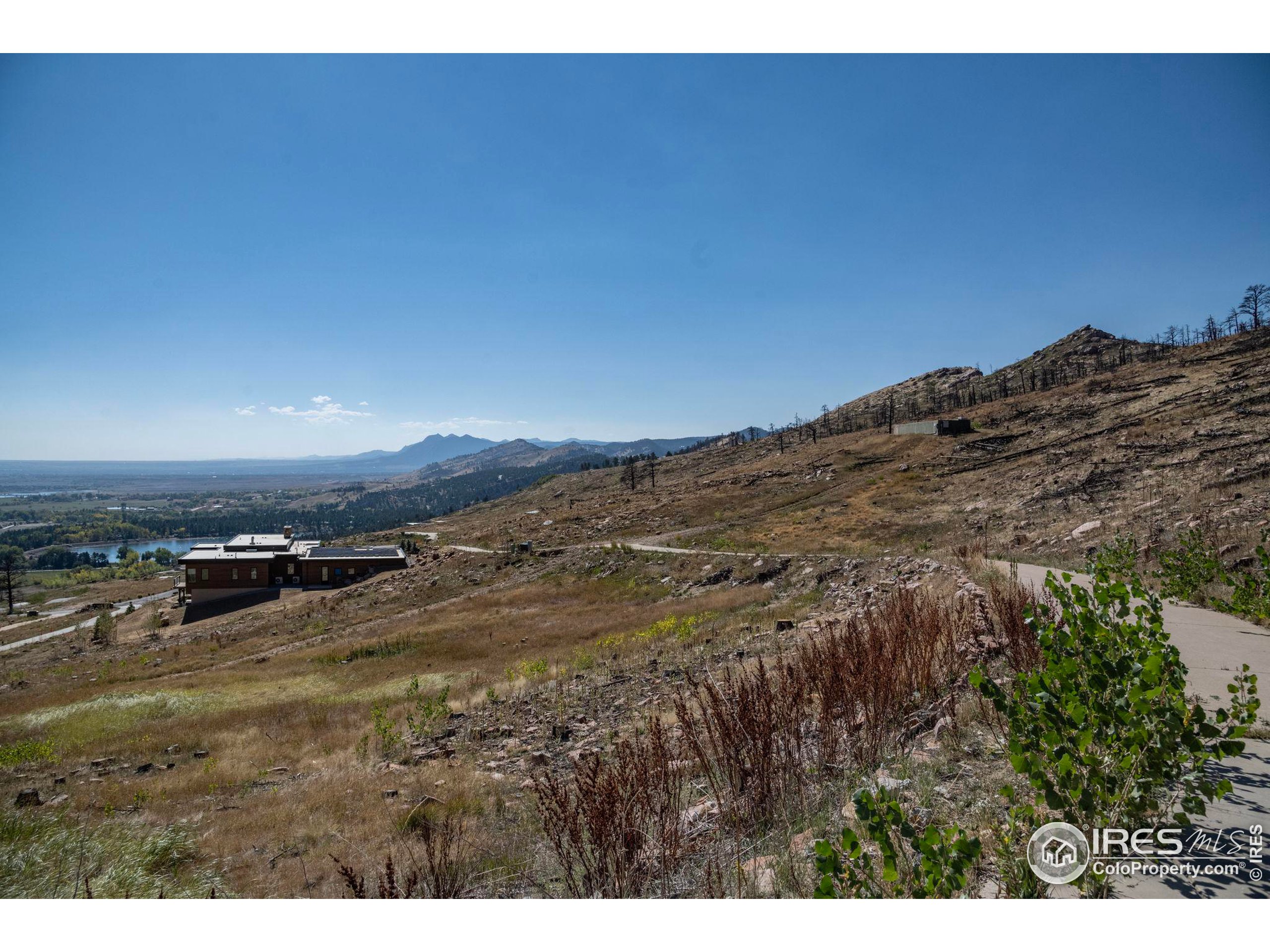 9657 Mountain Ridge Pl