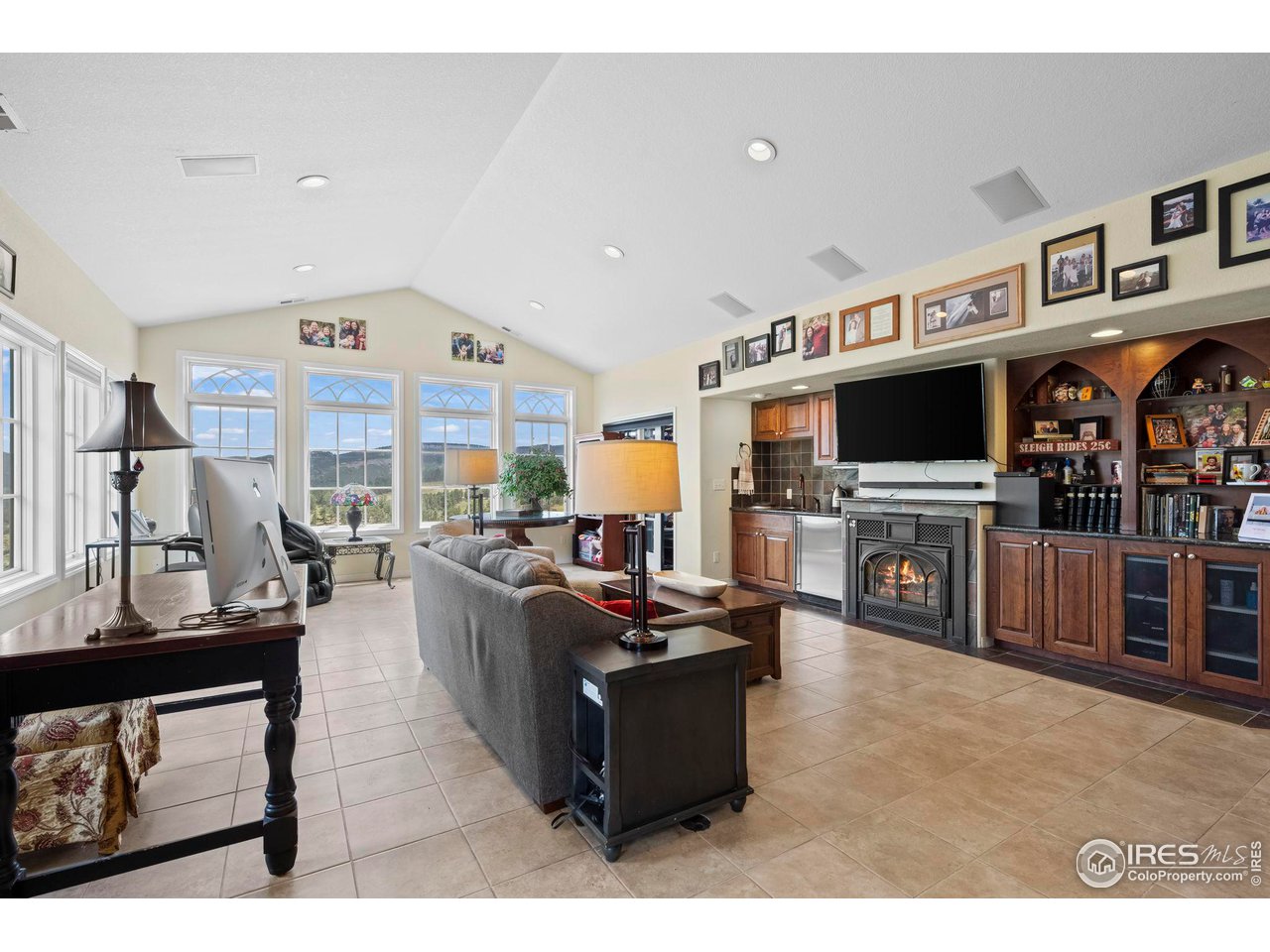 603 Indian Lookout Rd