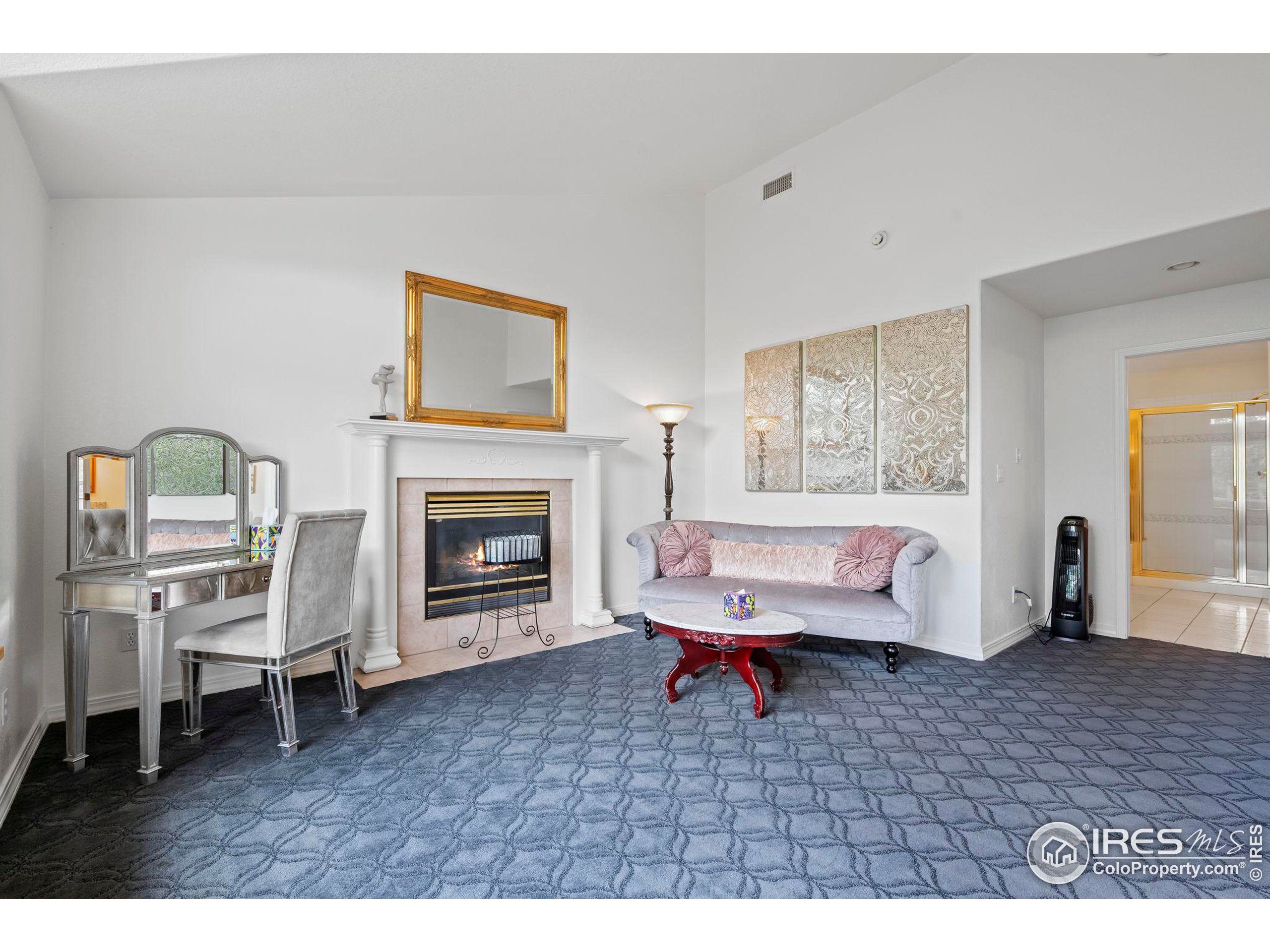 603 Indian Lookout Rd