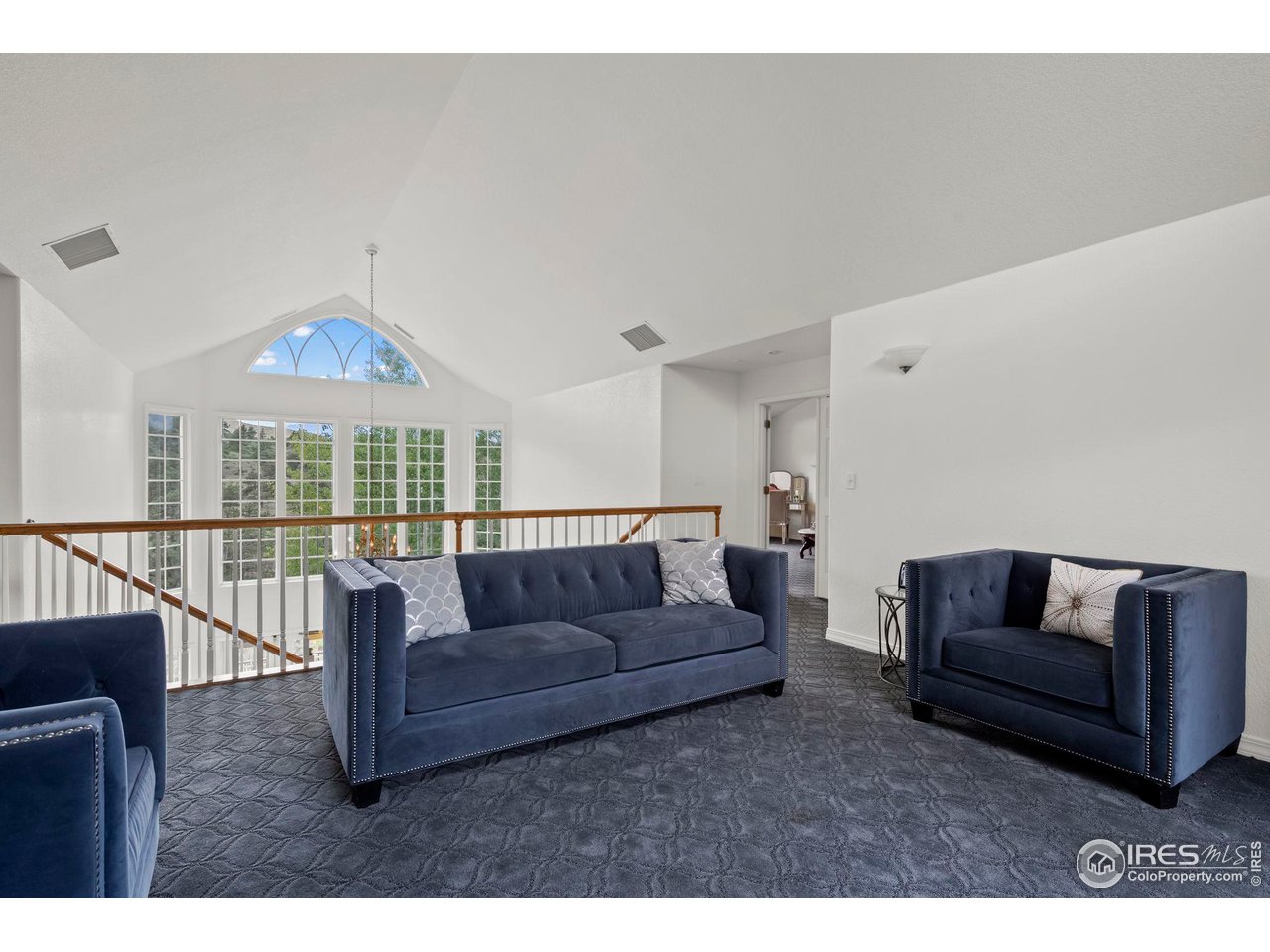 603 Indian Lookout Rd