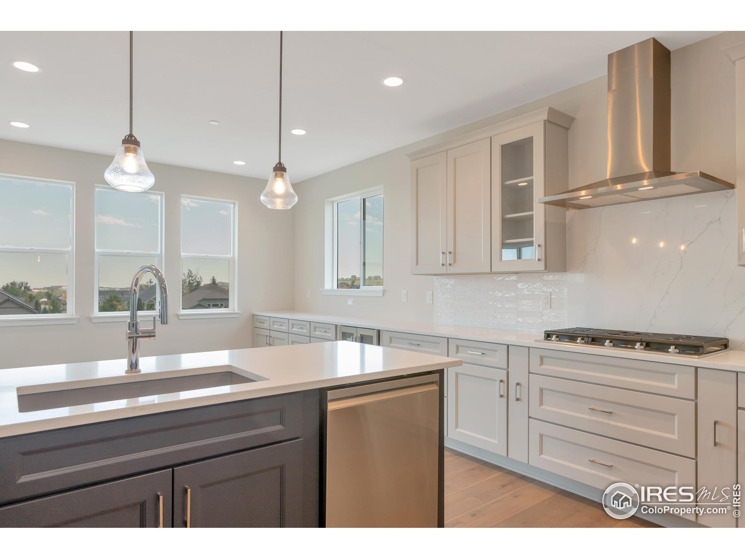 972 Saint Andrews Ln