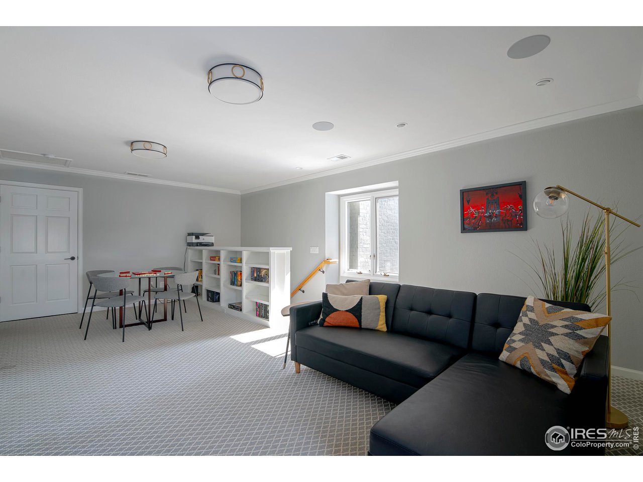 7034 Indian Peaks Trl