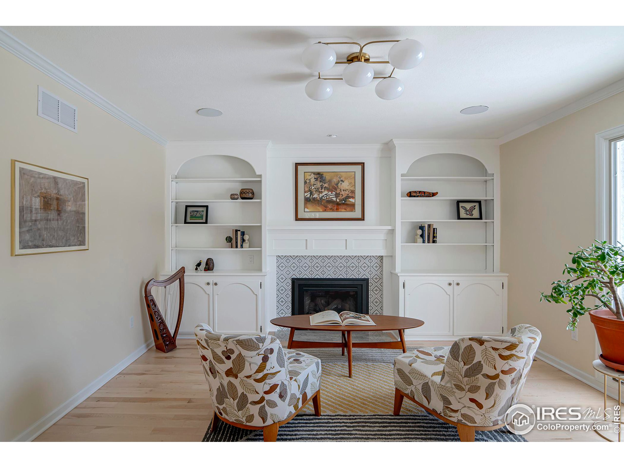 7034 Indian Peaks Trl