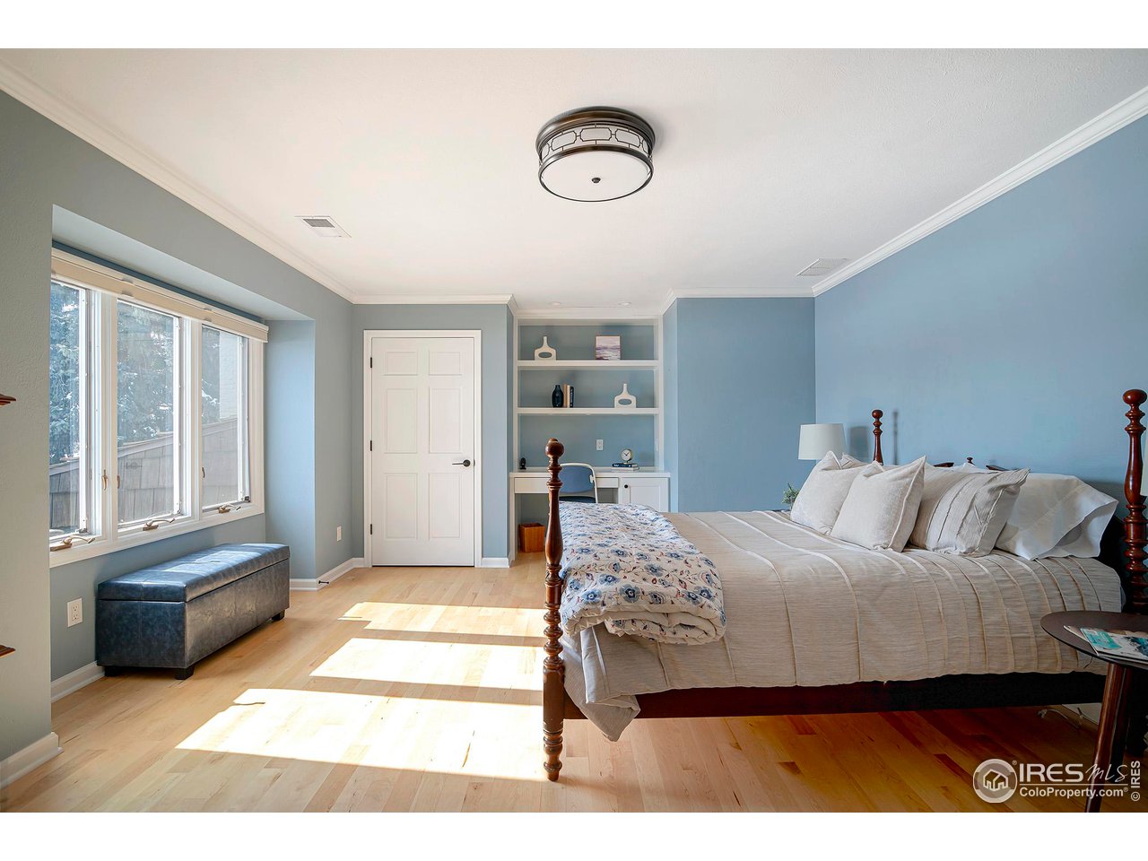 7034 Indian Peaks Trl