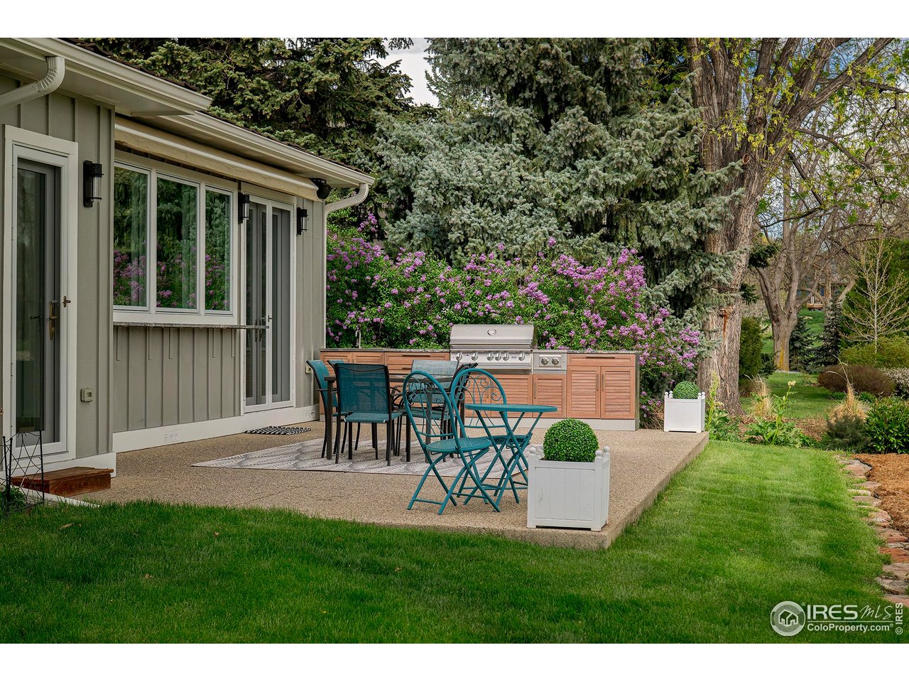 7034 Indian Peaks Trl