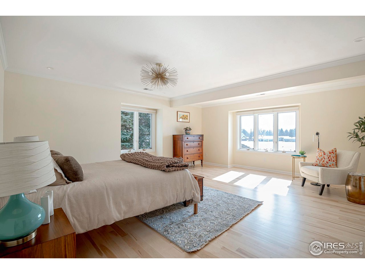 7034 Indian Peaks Trl