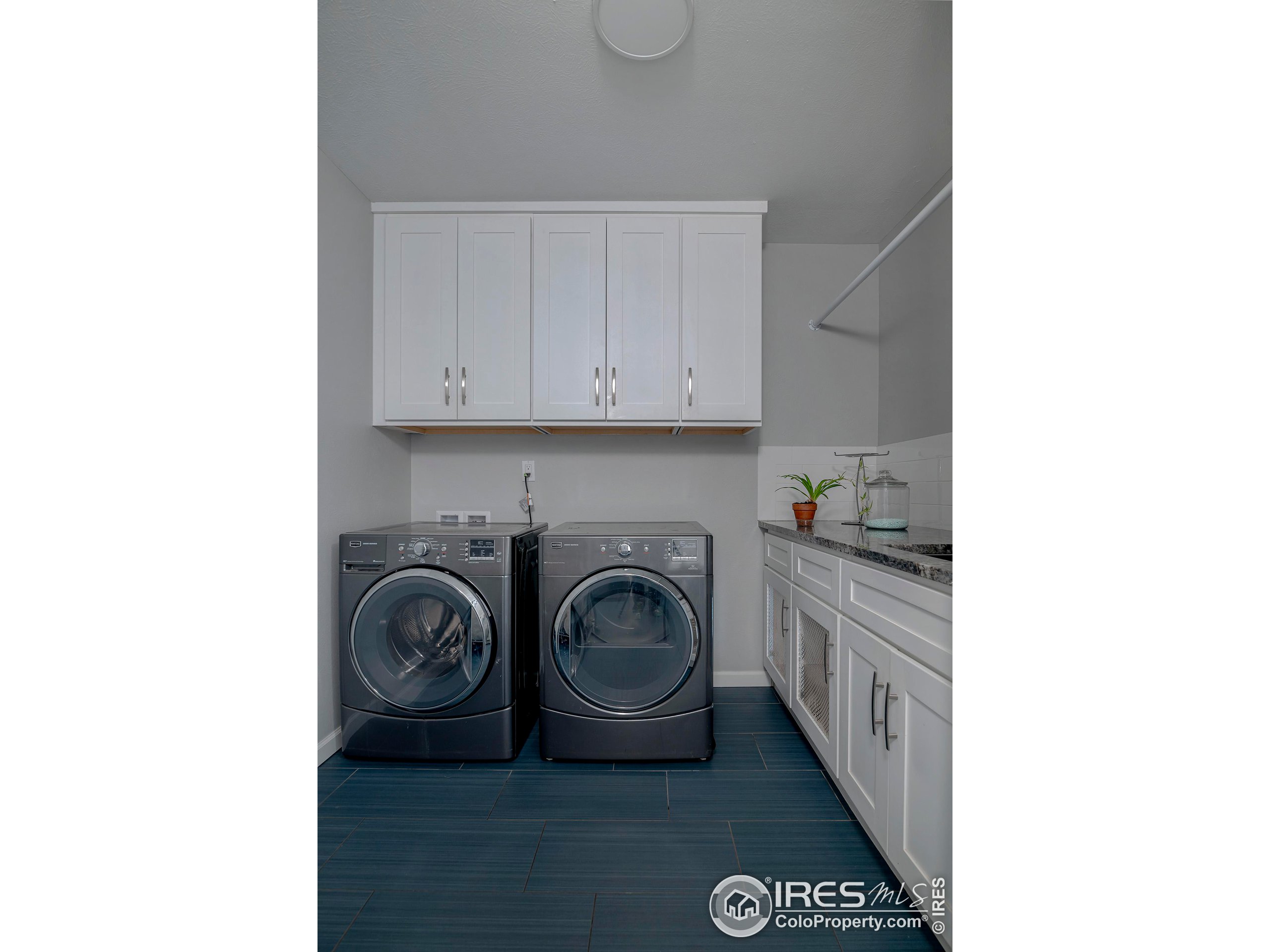 7034 Indian Peaks Trl