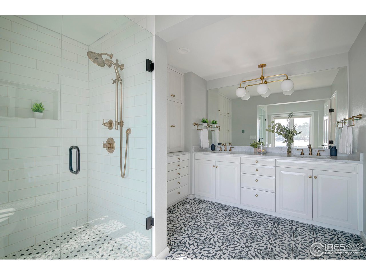 7034 Indian Peaks Trl