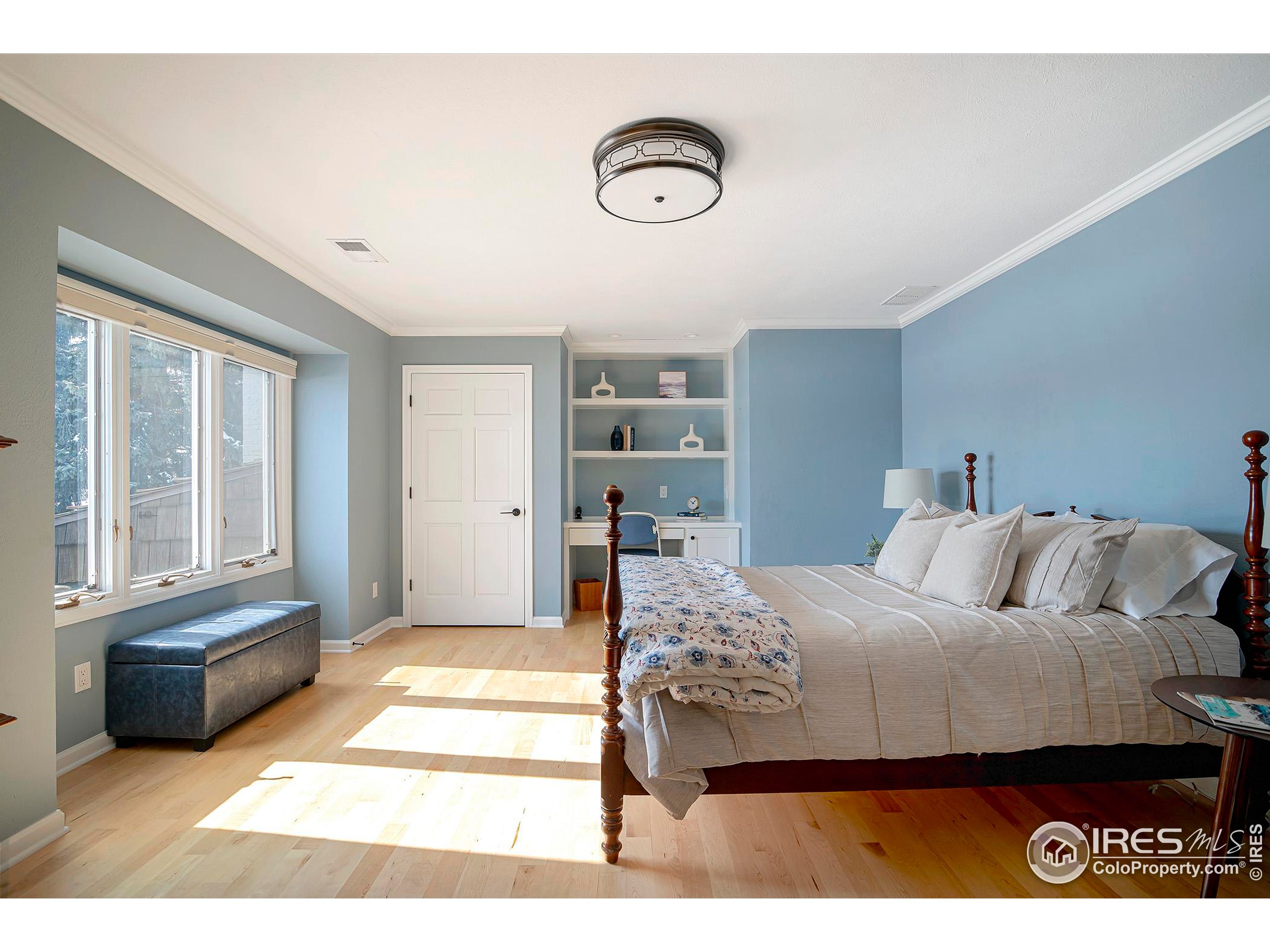 7034 Indian Peaks Trl