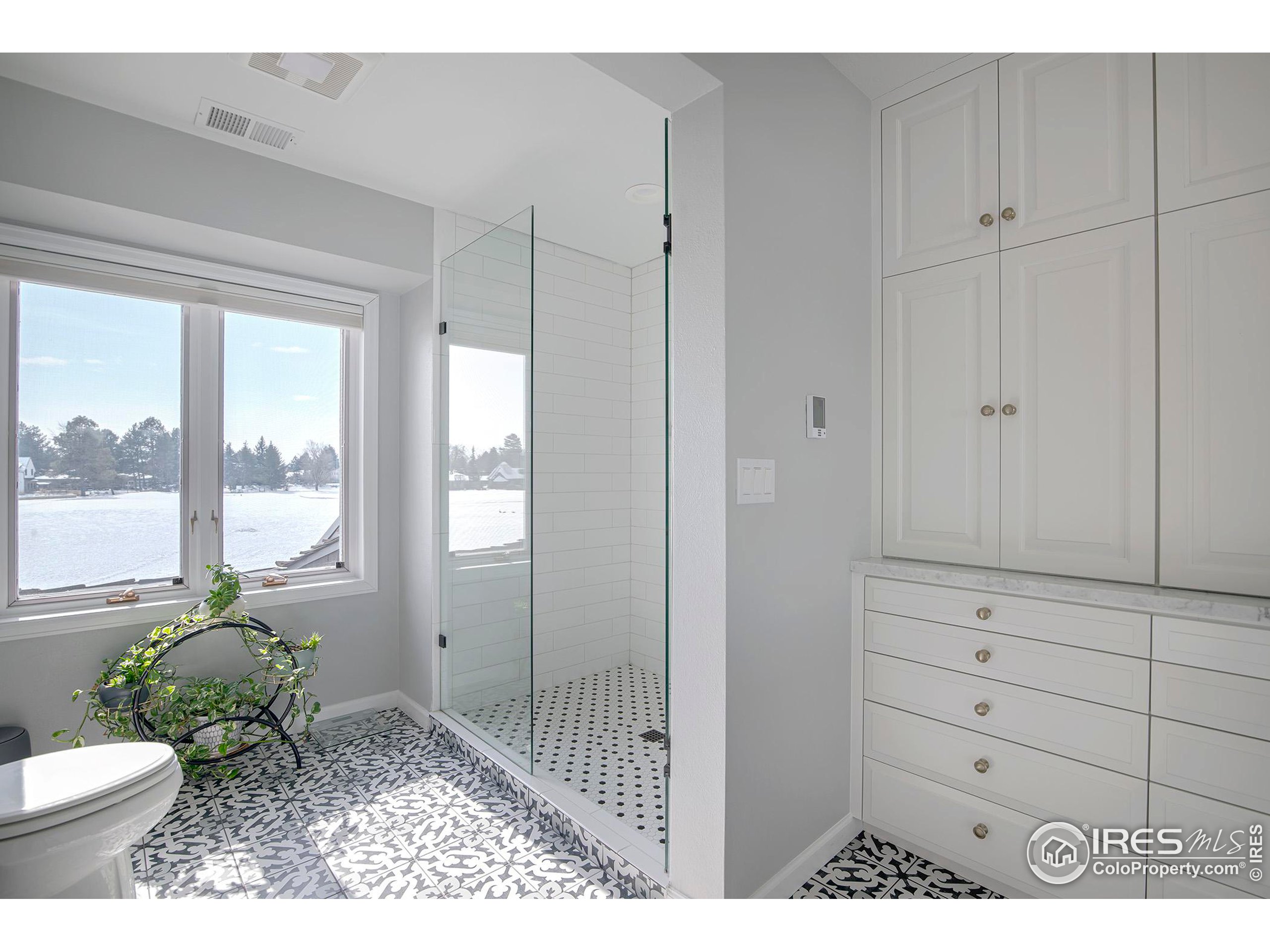 7034 Indian Peaks Trl