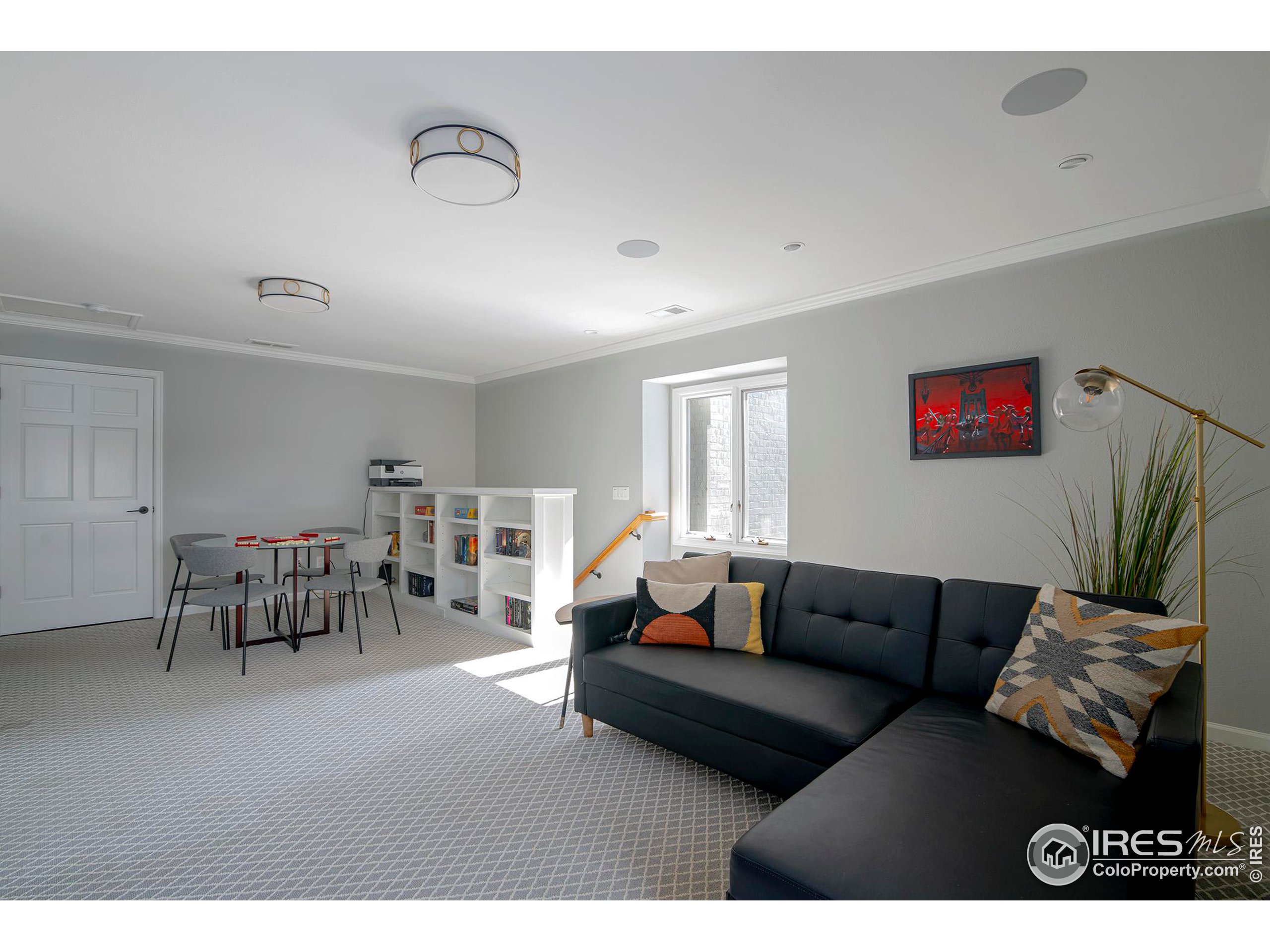 7034 Indian Peaks Trl