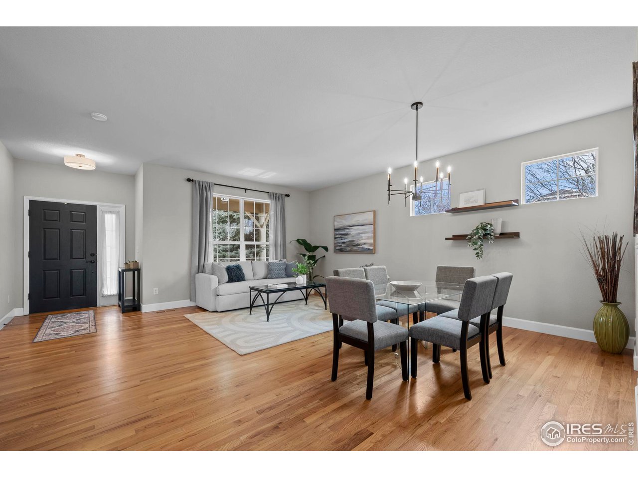 4463 Eagle River Run