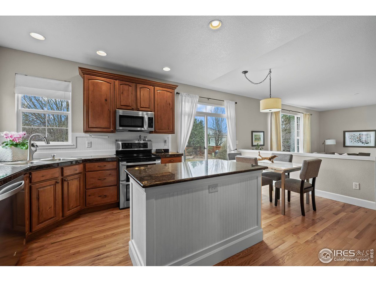 4463 Eagle River Run