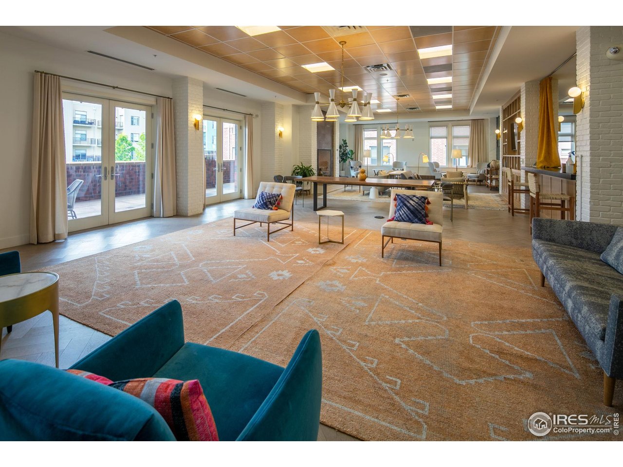 3601 Arapahoe Ave D-422